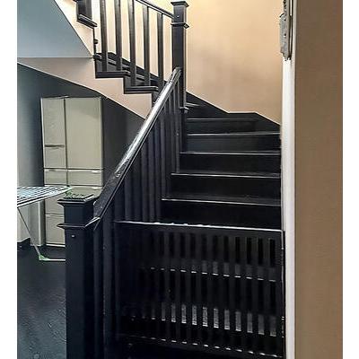 Лестница на тетивах из бука ЛМ 13