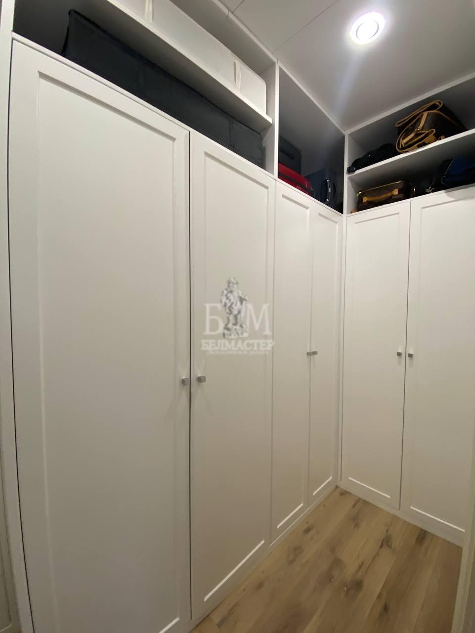 Встроенные шкафы для гардеробной ШМ 105