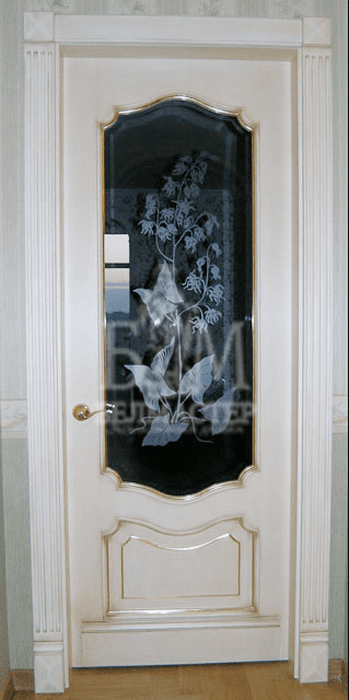 Межкомнатная дверь со стеклом ДМ 14