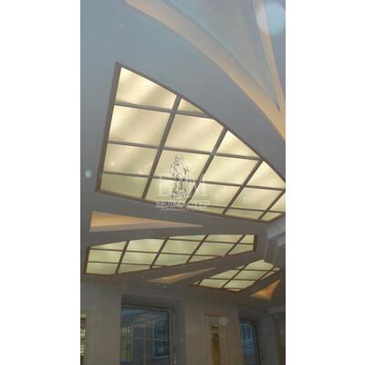 Кессонный потолок со стеклом и подсветкой ПМ 09