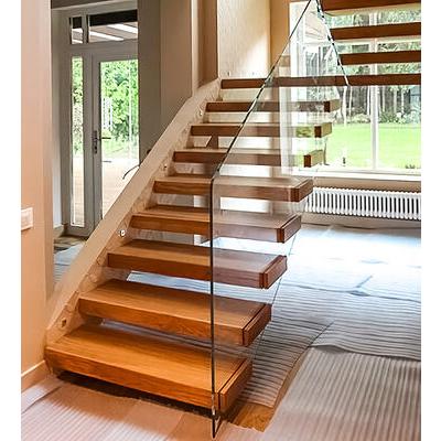 Двухмаршевая лестница на больцах из ясеня ЛМ 02